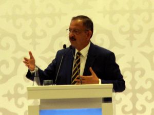 Bakan Özhaseki: "500 Bin Bağımsız Birimi Yenileyeceğiz"