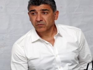 Manisaspor, Teknik Direktör Karafırtınalar İle Yollarını Ayırdı