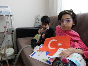 Elif’in Ameliyatı İçin 40 Bin Tl Gerekiyor