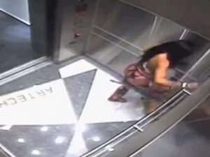 Vicdansızlığın Bu Kadarı: Defalarca Tekmeledi