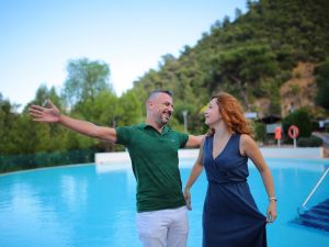 Aşkları Kanseri Yendi