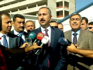Adalet Bakanı Gül’den Personel Müjdesi