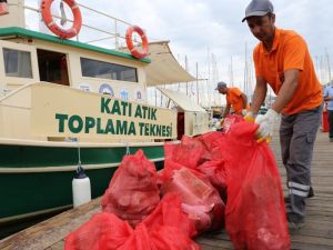 Bodrum’da Tatilcilerden Geriye 170 Çuval Çöp Kaldı