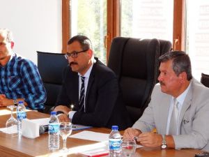 Vali Sarıfakıoğulları Organize Sanayi Bölgesi’ndeki İşverenlerle Buluştu, Sorunlarını Dinledi