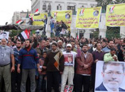 Mısır Ordusu Mursi'den şunları istedi Mursi cevap verdi