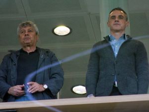 Lucescu Türkiye-macaristan Maçında