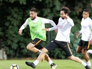 Galatasaray’da Konyaspor Mesaisi Sürdü