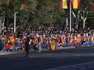 Ulusal Bayram Katalonya Krizi Gölgesinde Kutlanıyor