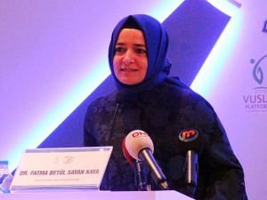 Bakan Kaya "Boşanma Süreci Danışmanlığı"nın Önemini Anlattı