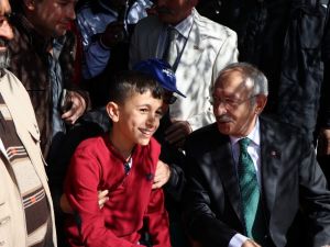 Kılıçdaroğlu’nun Halefi 11 Yaşındaki Bayram Ali
