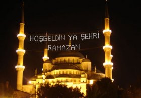 Azerbaycanda Ramazan Tartışması