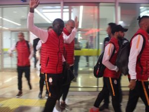 Galatasaray 11 Yabancıyla Tarihe Geçecek