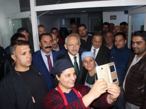 Taziye Çıkışı ’Selfie’ Israrını Kırmadı