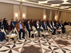 Gümüşhane’de Voleybolun Geleceği Masaya Yatırıldı