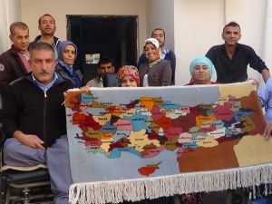 Dokudukları Halıyı Cumhurbaşkanına Ulaştırmak İstiyorlar