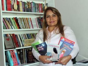 İlkokul Mezunu Ama 5 Şiir Kitabı Var