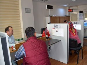 Trabzon’da Çipli Kimlik Kartı Sayısında Plakayı Yakaladı