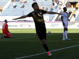 Osmanlıspor 2. Yarıda Açıldı