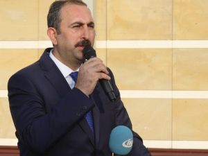 Adalet Bakanı: Fetullah Gülen’in İadesi...