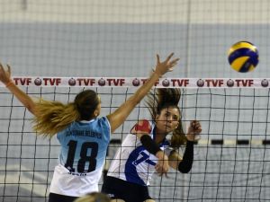 Bayanlar Voleybol 1. Lig: Gümüşhane Belediyesi Gençlerbirliği: 3 - Anadolu Üniversitesi: 1