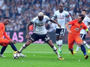 İlk Yarıda Gol Yok