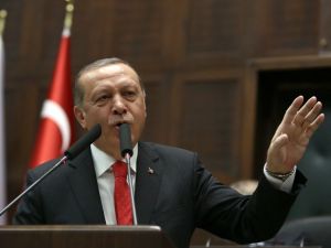 Yunan Dışişleri Bakanını Kabul Etti