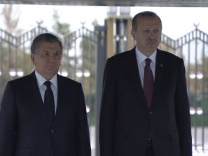 Özbekistan Cumhurbaşkanı Mirziyoyev Külliye’de