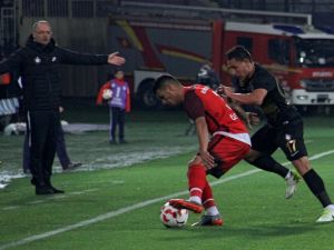 Osmanlıspor Adını Bir Üst Tura Yazdırdı