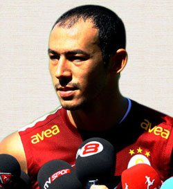 Umut Bulut resmen Galatasaray'da