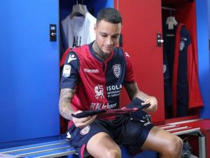 Van Der Wiel Yokları Oynuyor