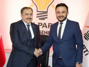 “İstanbul’daki Ağaçları Bile Chp Yönetimi Kuruttu”