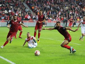 Samsunspor Gaziantepsor’u 3-0 Yendi