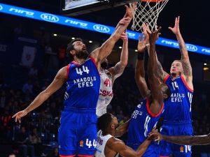 Anadolu Efes Yine Kaybetti
