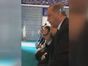 Cumhurbaşkanı Erdoğan Kur’an Okudu