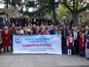 Çok Kitap Okuyan Öğrenciler Çanakkale Gezisi İle Ödüllendirildi