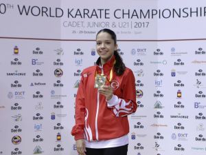 Asena Dünya Karate Şampiyonasında Üçüncü Oldu
