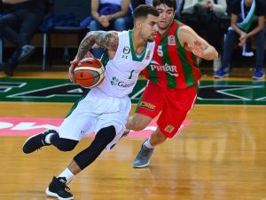 Darüşşafaka: 78 - Pınar Karşıyaka: 63