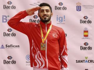 Alpaslan Yamanoğlu, Dünya Şampiyonu Oldu