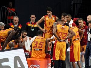 Galatasaray Odebank İlk Galibiyetini Arıyor