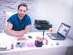 Göğüs Ve Sırt Ağrısı Çekenler Dikkat