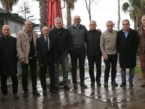 Efsane Futbolcular Çalımbay’ı Ziyaret Etti
