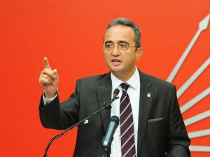 Tezcan Yine Kendisini Savundu