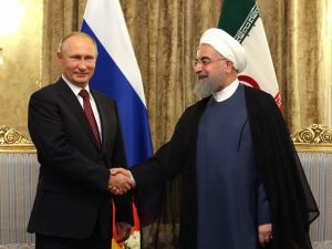 Putin, Ruhani İle Görüştü