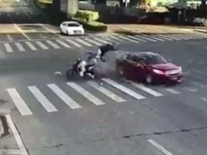 Işık İhlali Feci Bir Kazayla Bitti