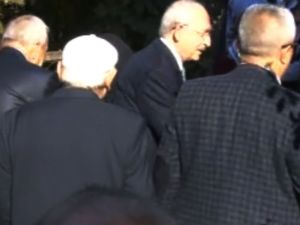 Kılıçdaroğlu’ndan Şehit Ailesine Taziye Ziyareti