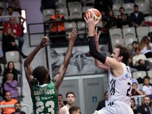 Beşiktaş, Baçka’yı Uzatmalarda Geçti