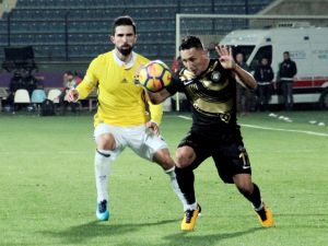 Fenerbahçe 89’da Yıkıldı