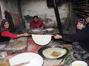 İmece Usulü Kış Hazırlığı