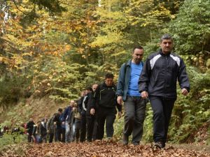 Gümüşhaneli Dağcılar, Örümcek Ormanları’nda Doğa Yürüyüşü Gerçekleştirdi