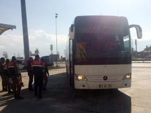 Otobüste Yakalandılar !